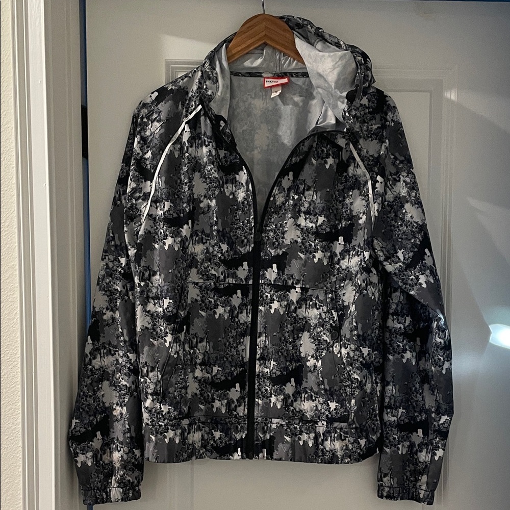Hunter for target Camouflage Hooded windbreaker jacket medium
